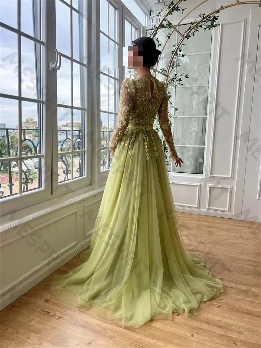 Customized Elegant Round Neck A-line Evening Gowns with 3D Floral Long Sleeves Bow Ties Pleated Mesh Trailing New Party Dresses