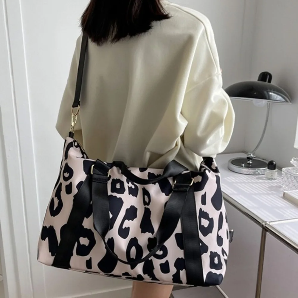 Oxford Leopard Print Duffle Bag Multi-functional Large Capacity Fitness Shoulder Bag Tote Bag Underarm Bag Luggage Handbag