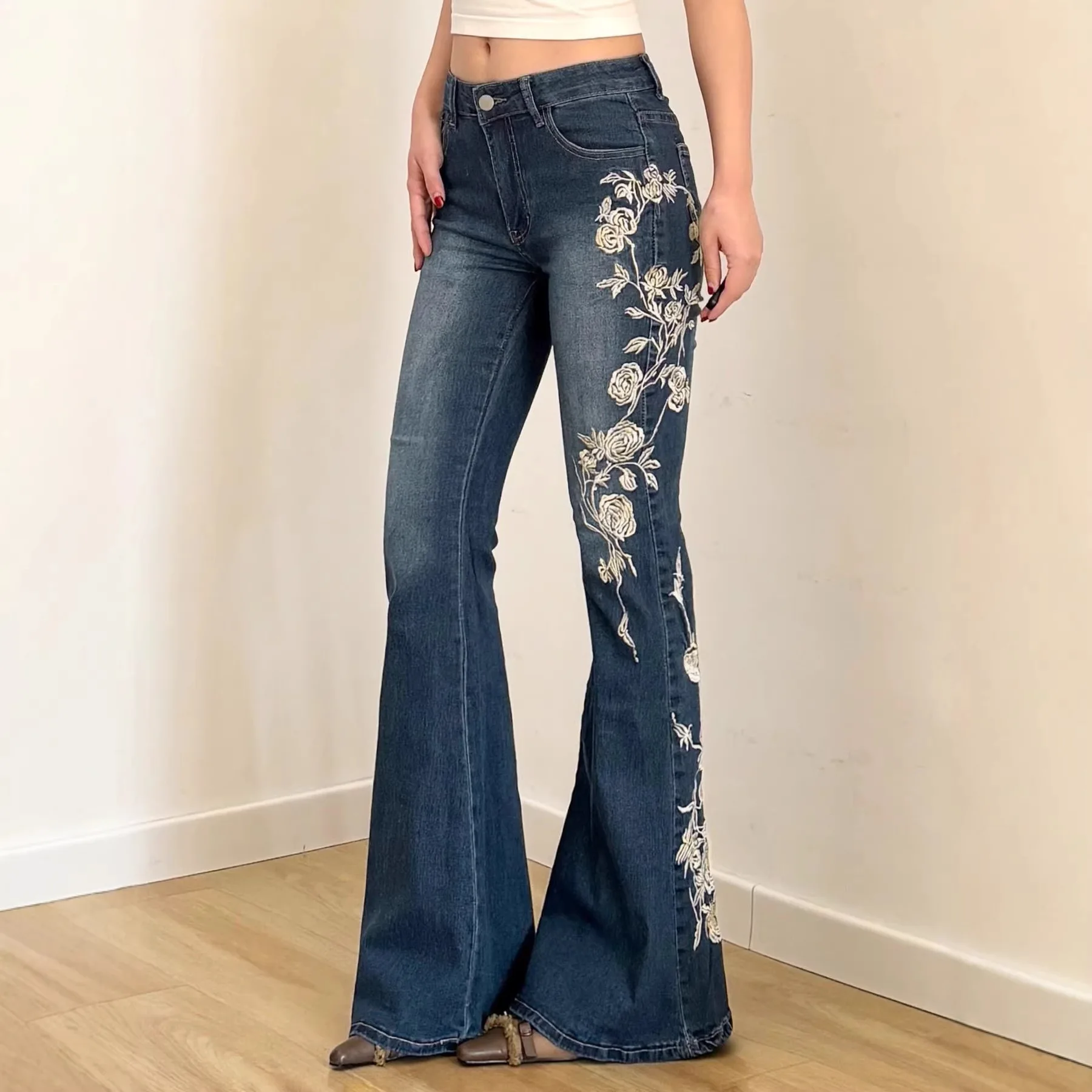 Women's Jeans American Retro Spice Girl Design Sense Old Washed Jeans Children 2026 Summer Embroidery Slim Fit Slim Pants view 2