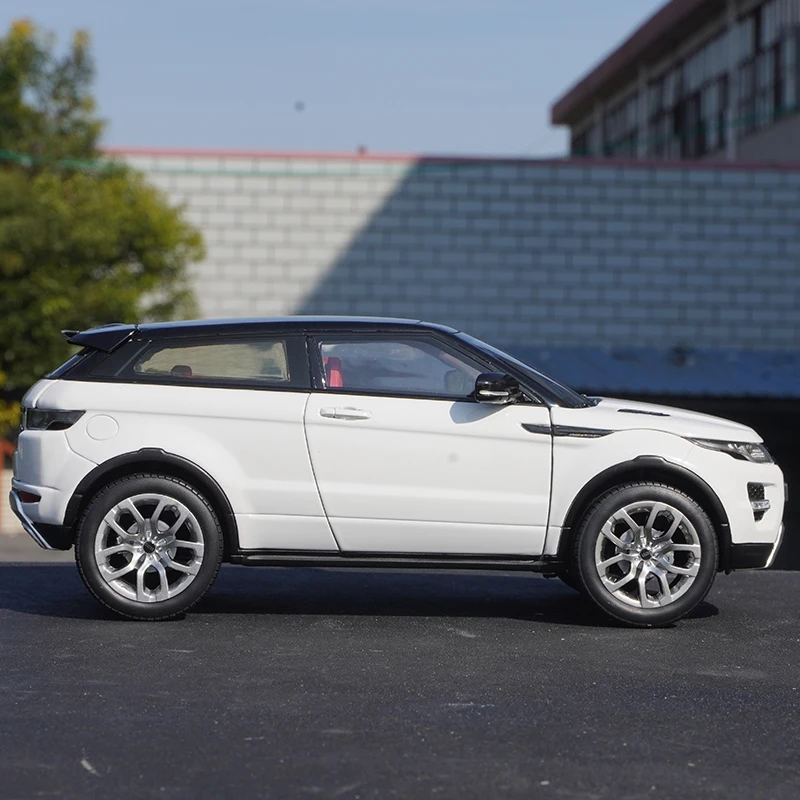 

1:18 GTA Land Rover Evoque Range Rover
