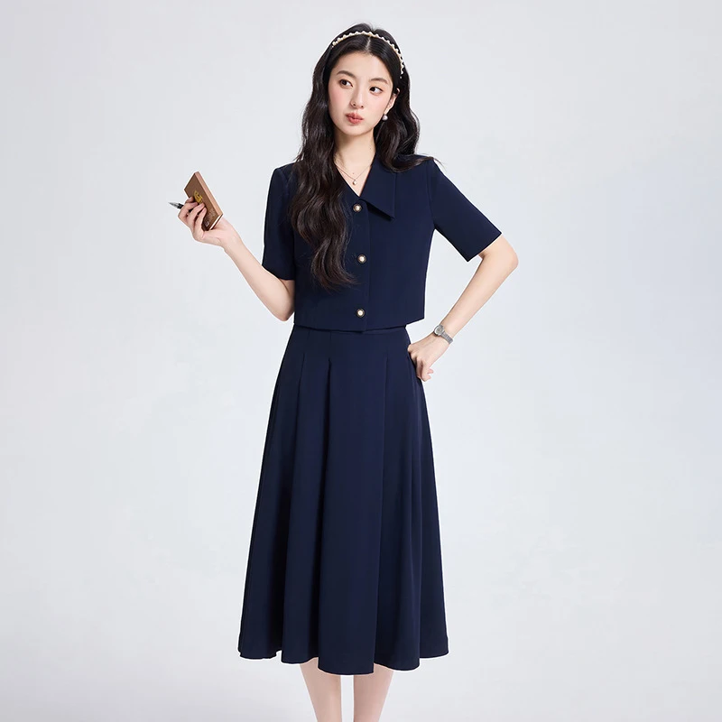 

Women's professional summer suit with a high-end feel, suitable for real estate sales managers, front desk interviews, formal of