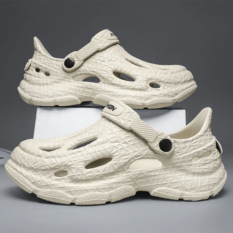 

New Design Men's Slippers Beach Outdoor Sandals Slides Breathable Clogs Summer Men Non-slip Garden Shoes Driving Male Slippers