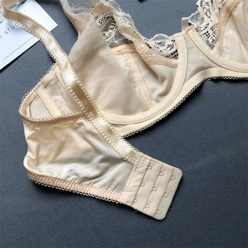 Ultra Thin Sponge Free Sexy Bra Set Gathers Large Breasts and Displays Small Underwear 100e