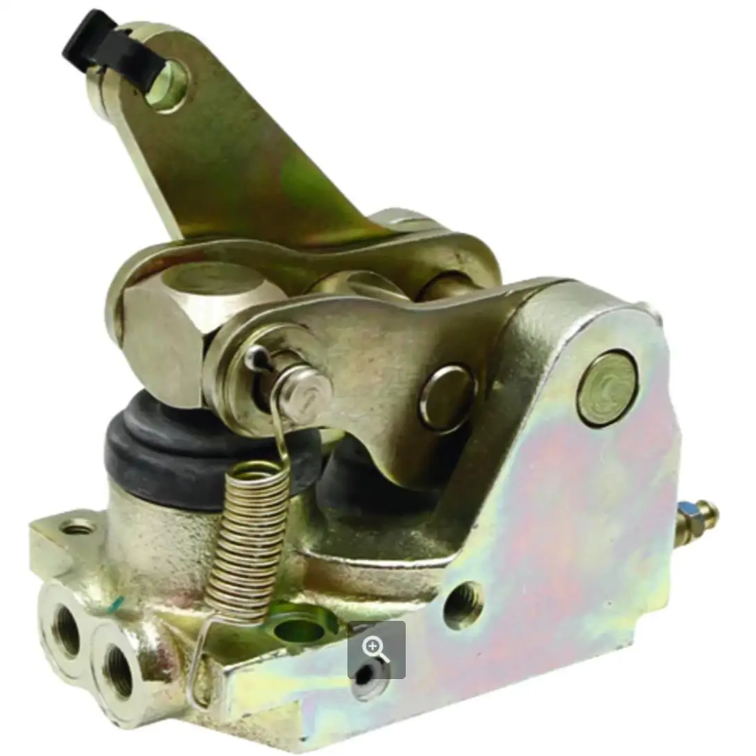 Truck Brake Master Cylinder Replacement Part Fit for T7500