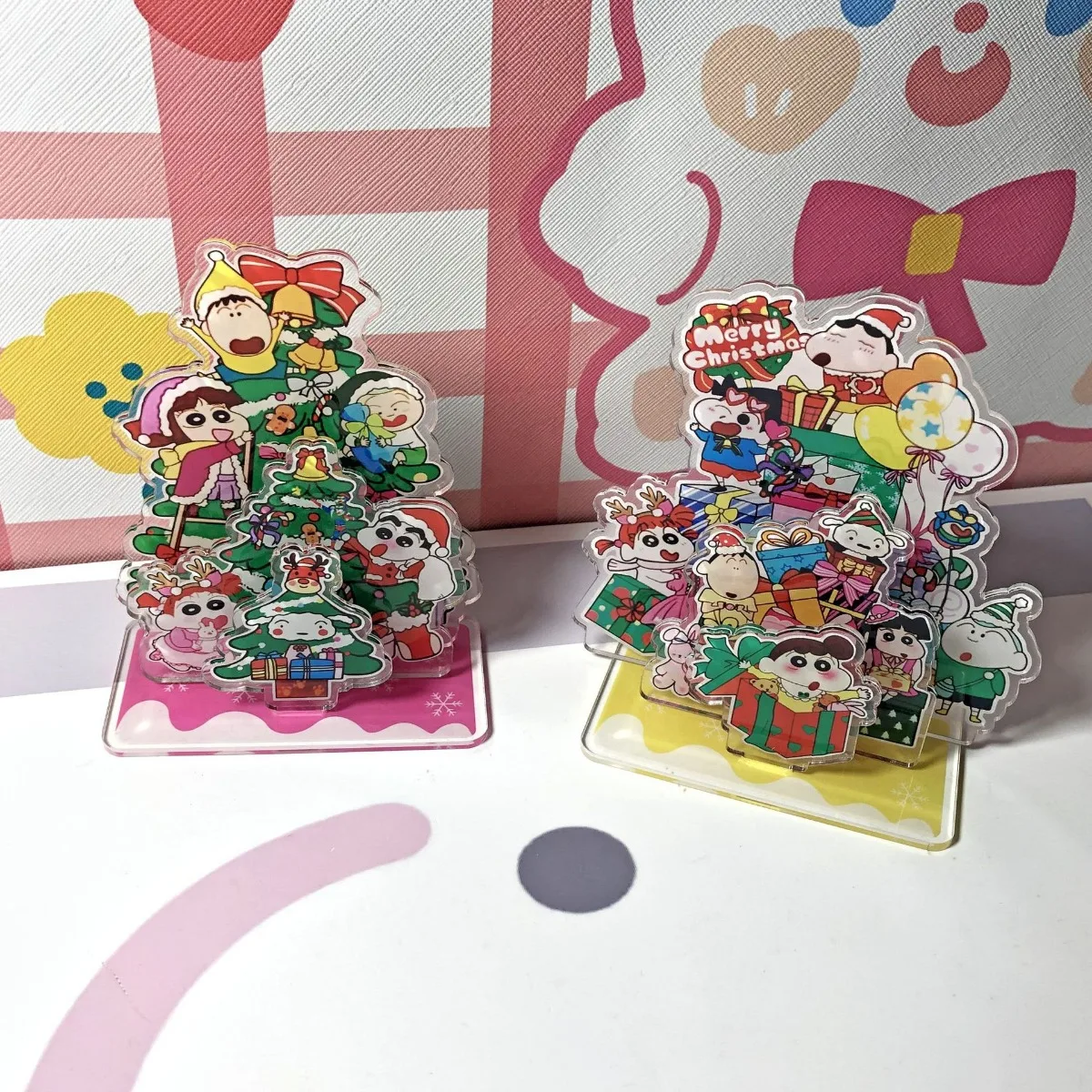 هدية الكريسماس ثلاثية الأبعاد تلوين شينشان الاكريليك زخرفة لطيف حامل سطح المكتب الديكور للأطفال 2025