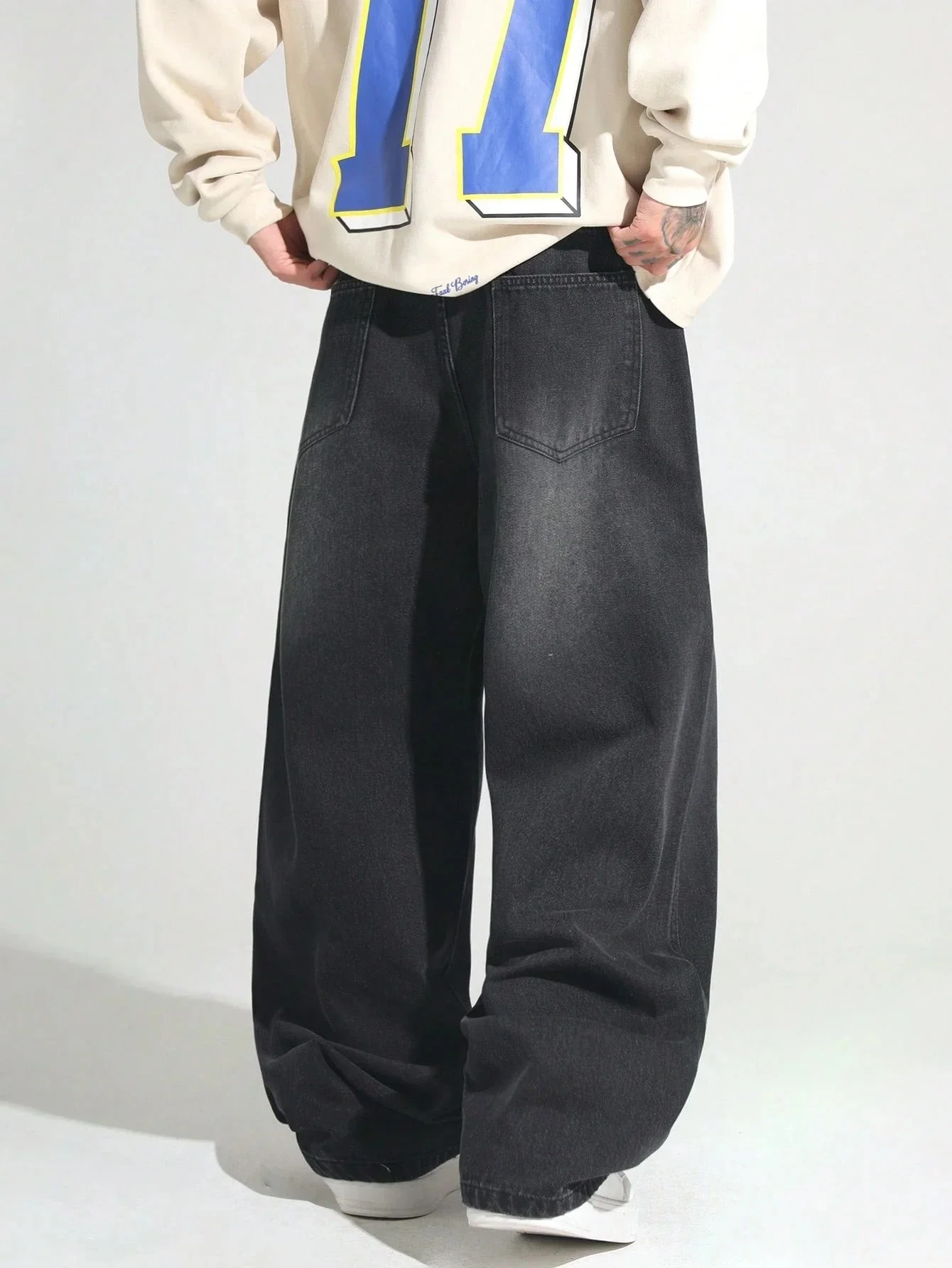 Black Y2K Drip Baggy Jeans For Man Original Design Casual Streetwear Denim No accessories or belts included