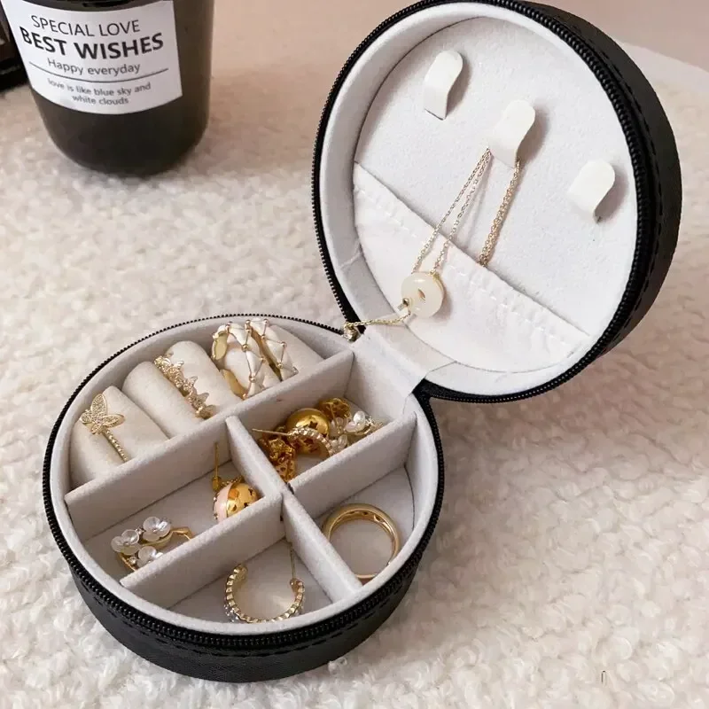 

Girl Portable Leather Jewelry Storage Box Travel Organizer Jewelry Case Storage Earrings Necklace Ring Jewelry Organizer Display