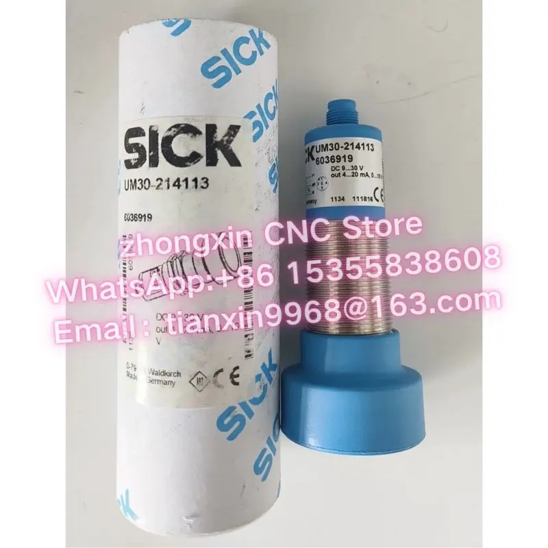 New original UM30-213113 UM30-214113 UM30-214111 UM30-215113 UM30-212111 UM30-215118 UM30-212113 UM30-214115 Ultrasonic sensor