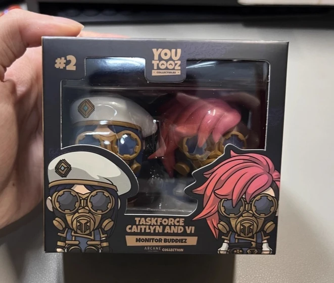 In Stock! Youtooz L… - image