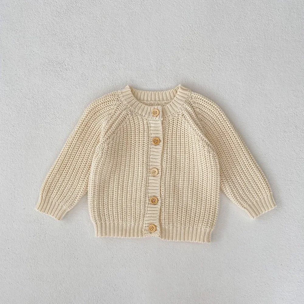 Simple Beige Color Baby Cardigan Sweater Long Sleeved Solid Color Knitted Sweater Cardigan Jacket Autumn