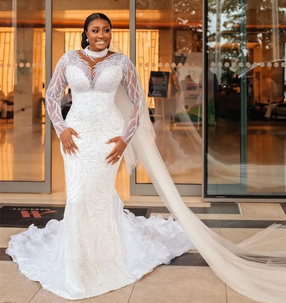 Plus Size Arabic Aso Ebi Mermaid Wedding Dress Sheer Neck Beads Sequined Long Sleeves Sexy Bridal Gowns 2025 Vestidos De Noiva