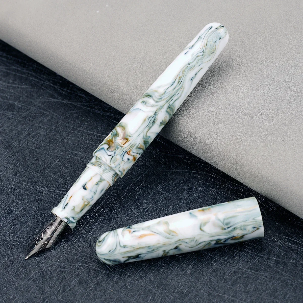 Pluma estilográfica de resina Fuliwen 017, punta EF/F/M, bolígrafo de tinta de gran tamaño, bolígrafo de regalo con patrones irregulares únicos de