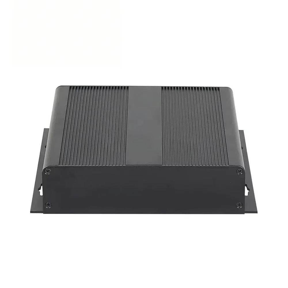 LED live party display control system, including LED sending box