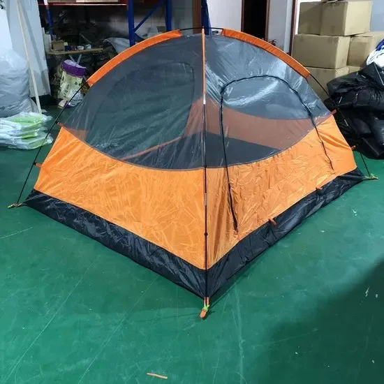 Effortless Elegance in Nature: All-Season Pop-Up Tent for Leisure