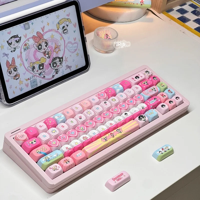 Rosa benutzerdefinierte Tastenkappen Actionfigur hoch restauriertes mechanisches Tastaturzubehör Desktop-Dekoration für Anime-Fans