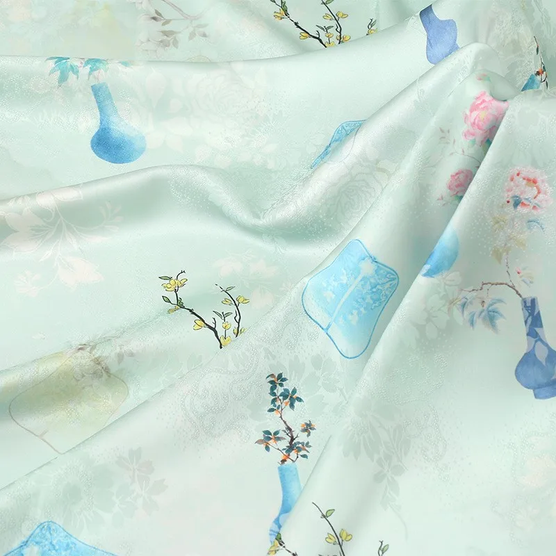 Xiangyunsha ผ้า jacquard cheongsam Hanfu ชุดเสื้อผ้าสไตล์จีนแจกันดอกไม้ภาพ