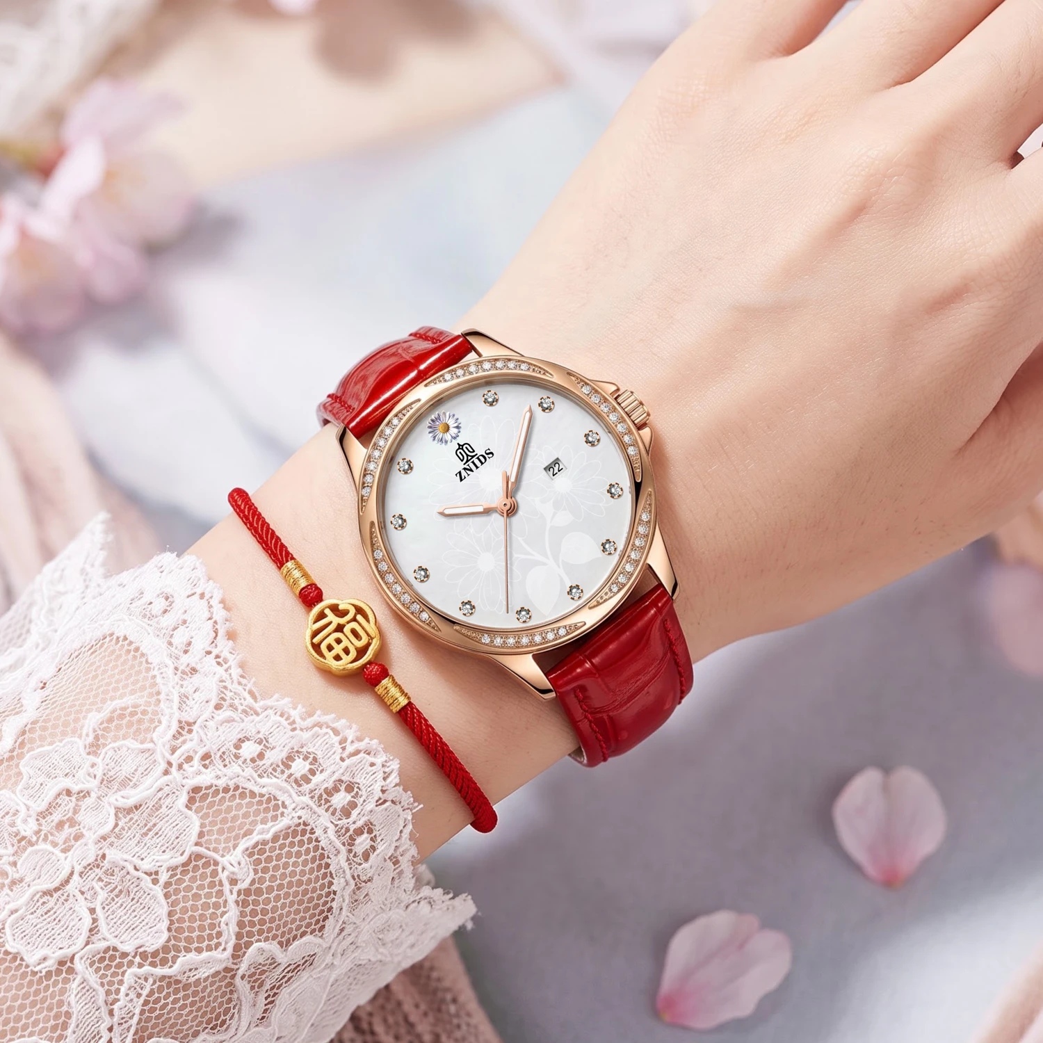 New Stylish and Elegant Women's Quartz Watch with Floral Dial, Diamond-Encrusted Bezel, Leather Strap, Calendar Display, Waterproof, Light Luxury, Fashionable, Casual, Versatile, Compact, and Elegant Ladies' Wristwatch, Suitable for Various Occasions and as a Gift
