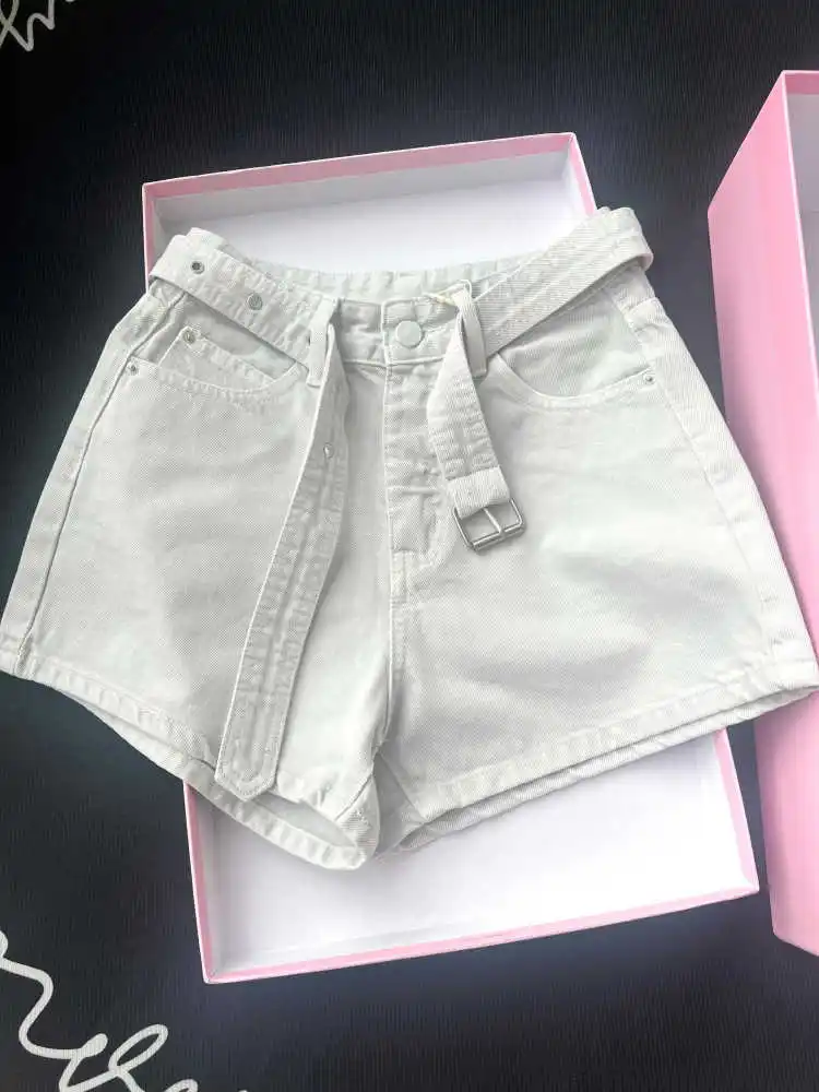 Women's White Hot Denim Shorts High Waist Mini Jeans Shorts Y2k Vintage Cowboy Short Pants Japanese 2000s Style Clothes Summer