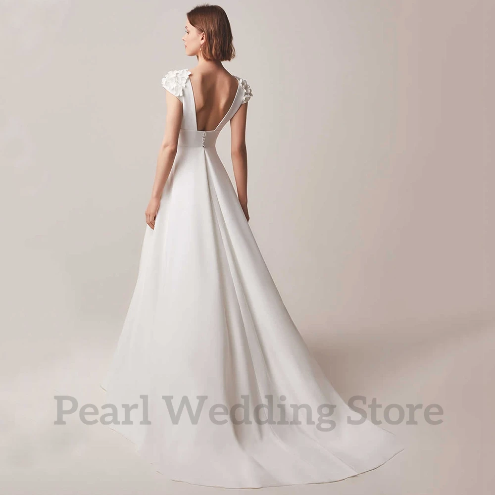 Short Sleeve V Neck Wedding Dress Handmade Flower Decoration Sexy Backless Romantic Bride and Floor Robe Bridal Marriage Gowns