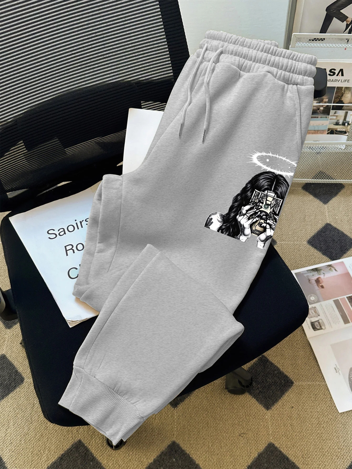 

New Men's Fashionable Casual Trousers Printed with Trendy American Patterns Men's Sweatpants for Daily Wear in Autumn and Winter