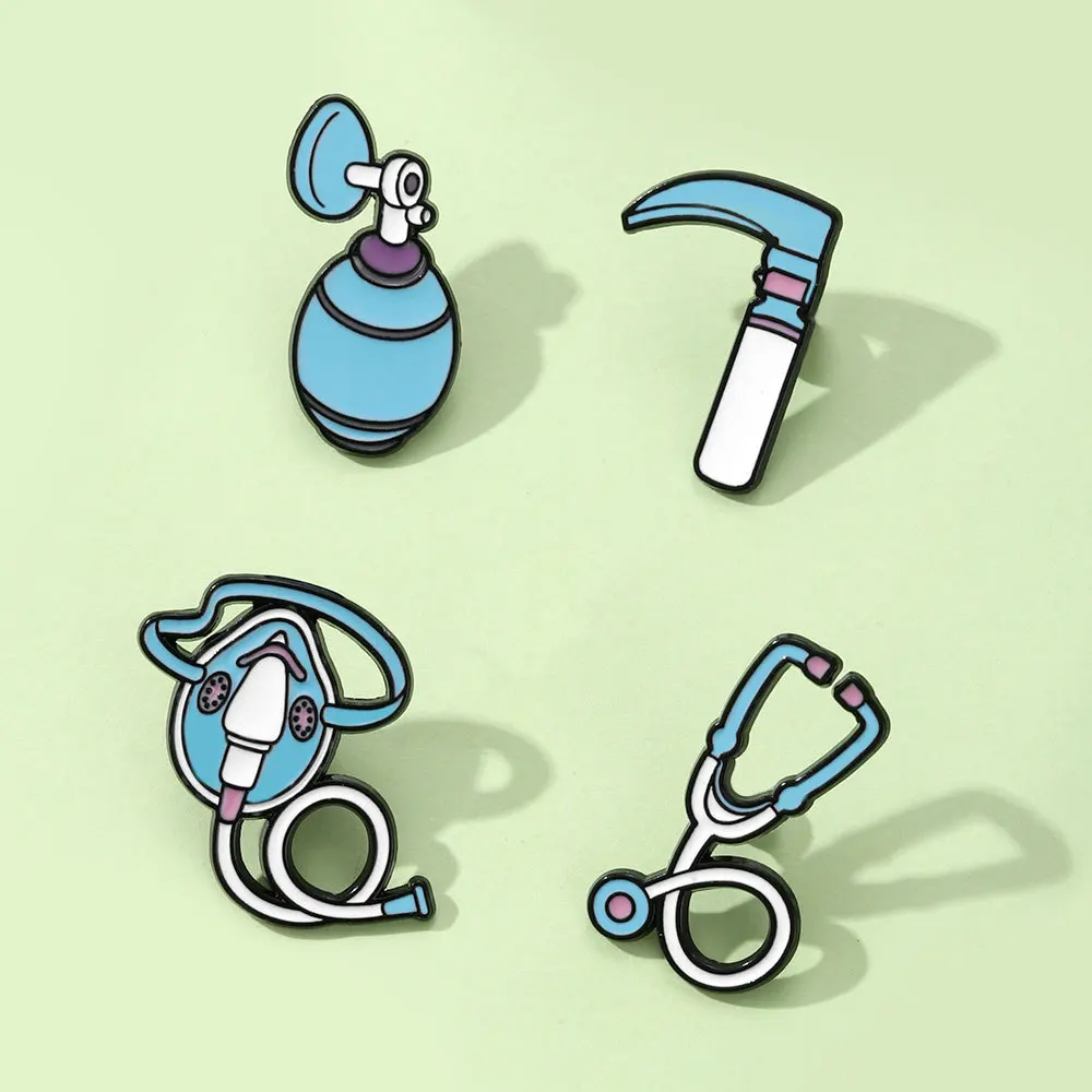 Creative Medical Cartoon Brooch Lapel Pin Stethoscope Breath Mask Medical Devices Laryngoscopes Doctor Metal Badges Jewelry Gift