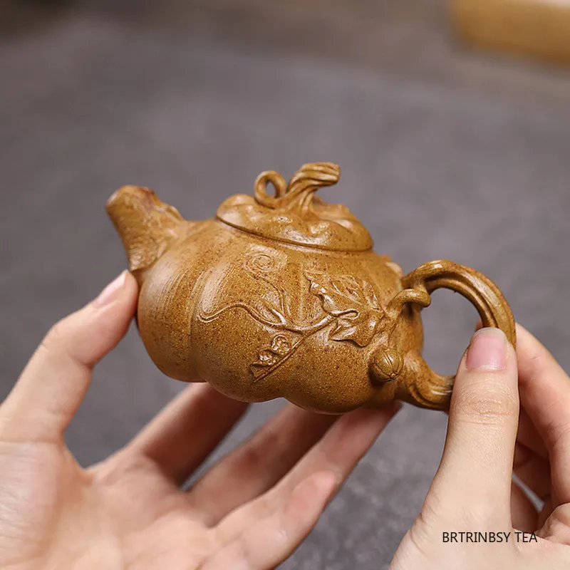 

Chinese Yixing Purple Clay Teapot Handmade Pumpkin Shape Tea Pot Creative Household Beauty Kettle Zisha Tea Set Teaware 120ml