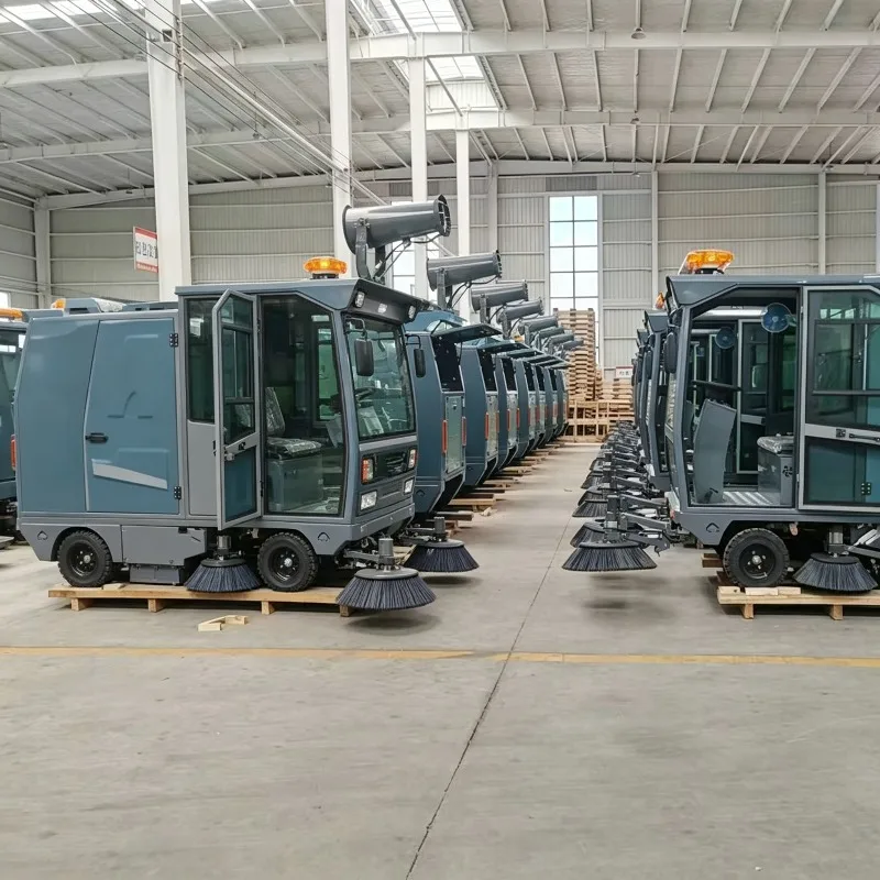 Compact Sweeping Width 1260mm 1400mm 1800mm 2000mm Street Sweeper HT1400 HT2000 Ride On Road Electric Sweeper Cleaner Machine