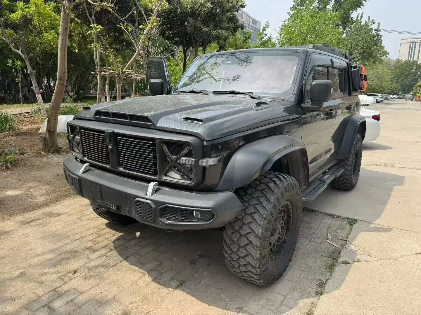 High Quality Carbon Fiber Maple Iron Cavalry Hood, Suitable For Tank 300 Engine Hood Conversion Kit, With Bolt Installation