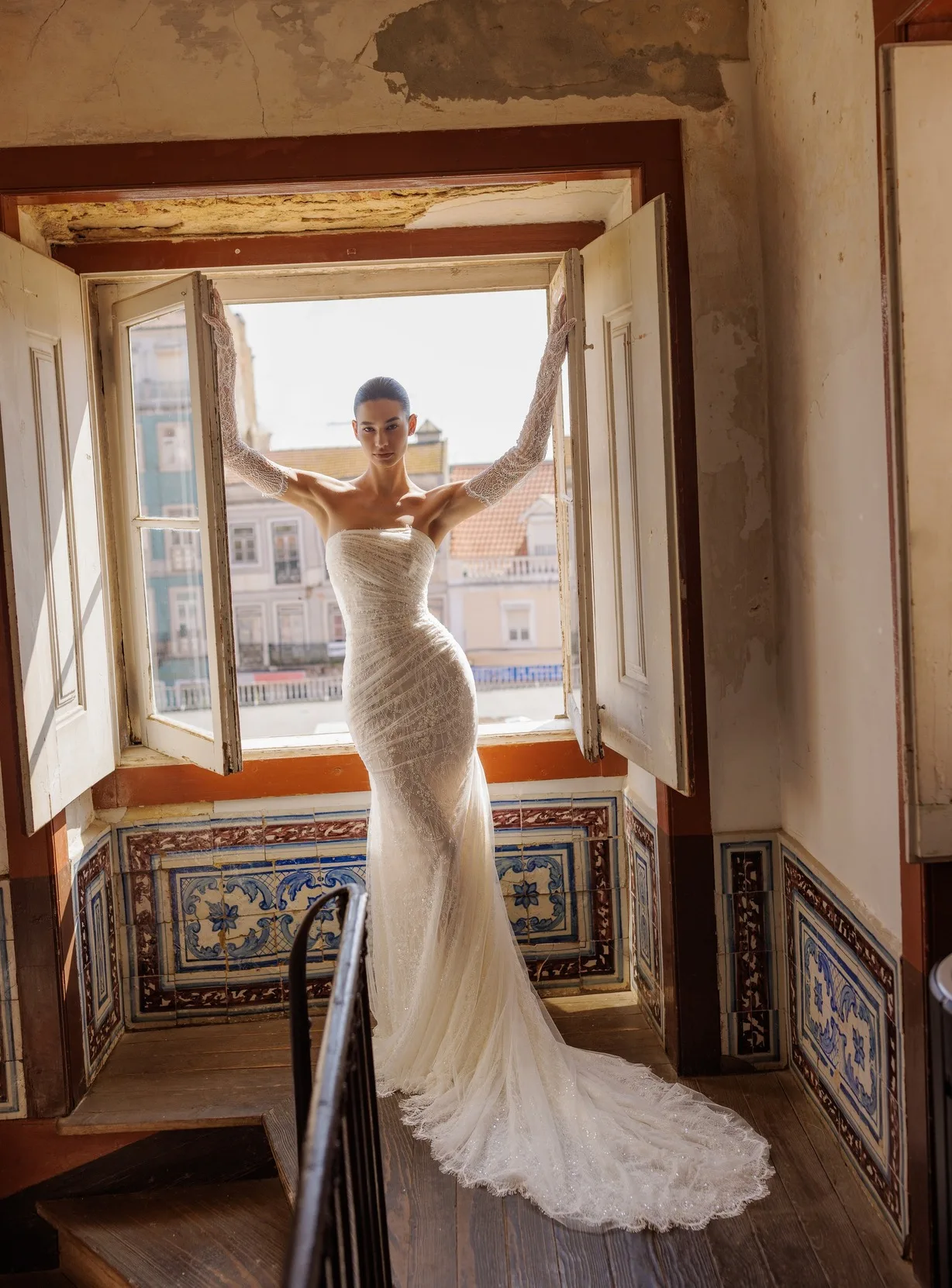 

Wedding Dress Luxo Vestido De Novia Corte Sirena Lace Curvy Mangas Desmontables Vestidos Alta Costura Brillante Bridal Dresses