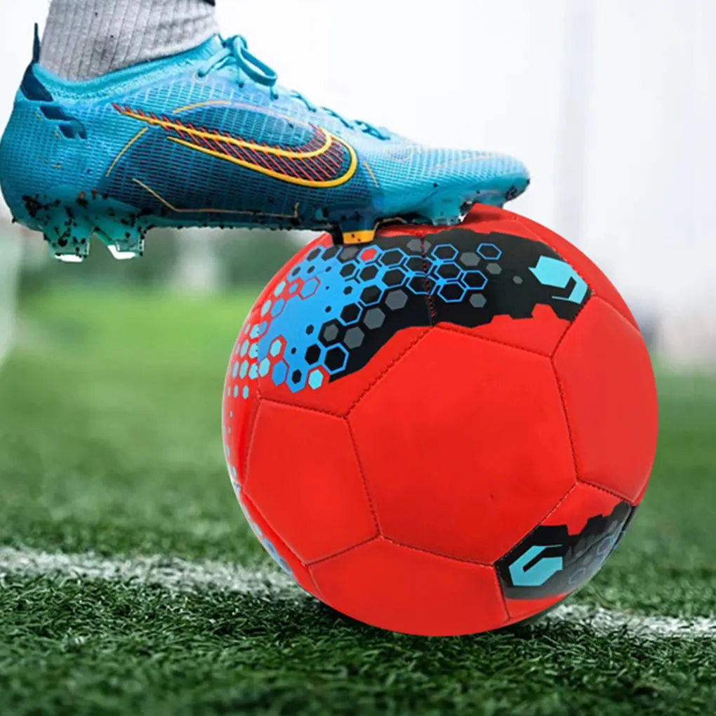 新入荷 サイズ5 青少年選手向けサッカーボール 耐久性抜群 ブルー サイズ5