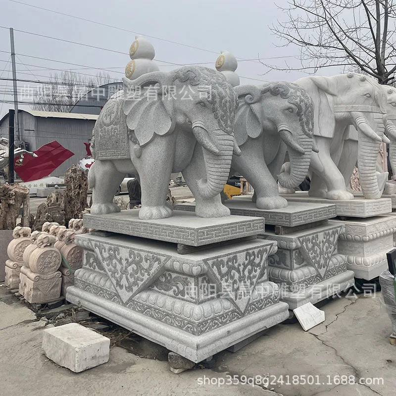 Stone carved elephants, a pair of white marble blue stone stone elephants, home courtyard guard, water-absorbing villa company e