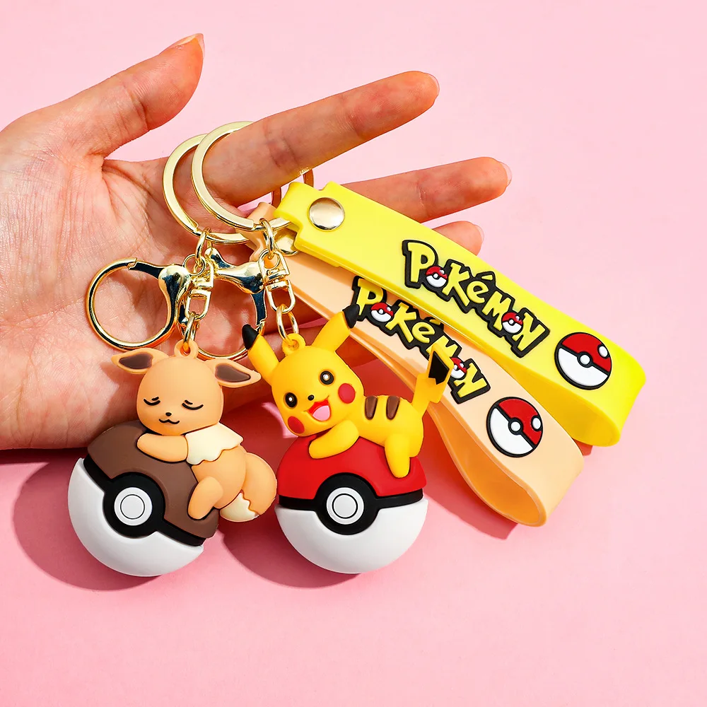Pokémon Idea de regalo llavero Pikachu Koda pato Poké bola colgante Charizard joyería figuritas muñeca regalo de dibujos animados al por mayor