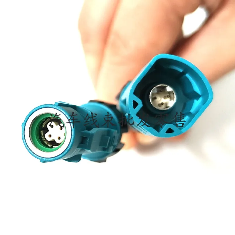 For Mercedes Benz, BMW, Audi, Volkswagen Camera Waterproof HSD4P Core Universal Plug LVDS Harness