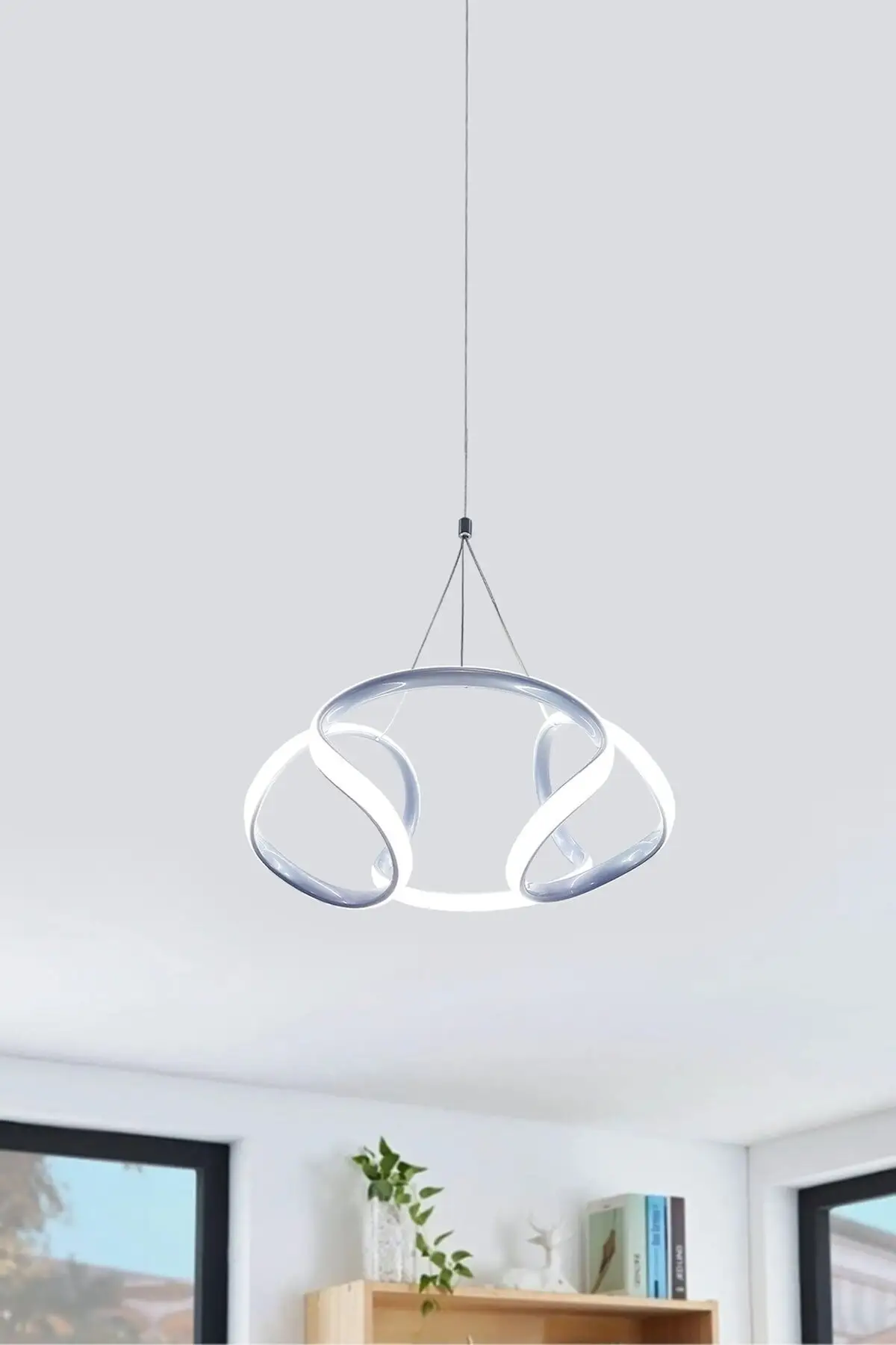 DOLBOVI drone pendant silver color Led chandelier white light Modern Led chandelier