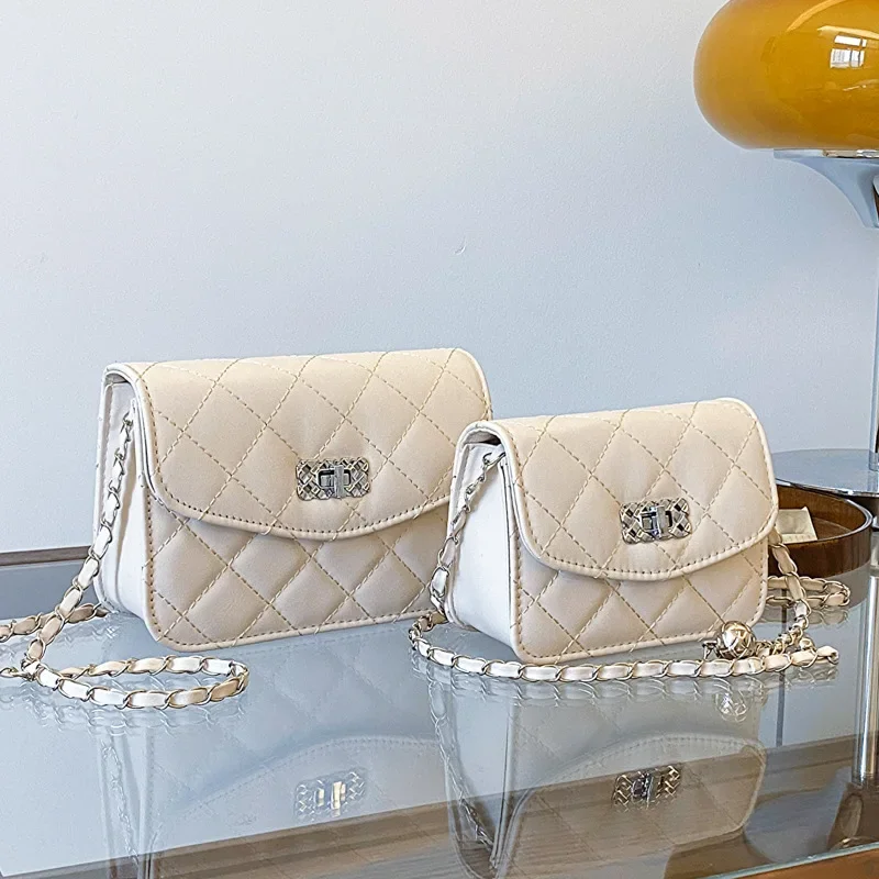 

High Aesthetic Chain Bag with A Unique Texture Lingge Small Square Bag 2024 New Crossbody Bag Women's Shoulder Bag