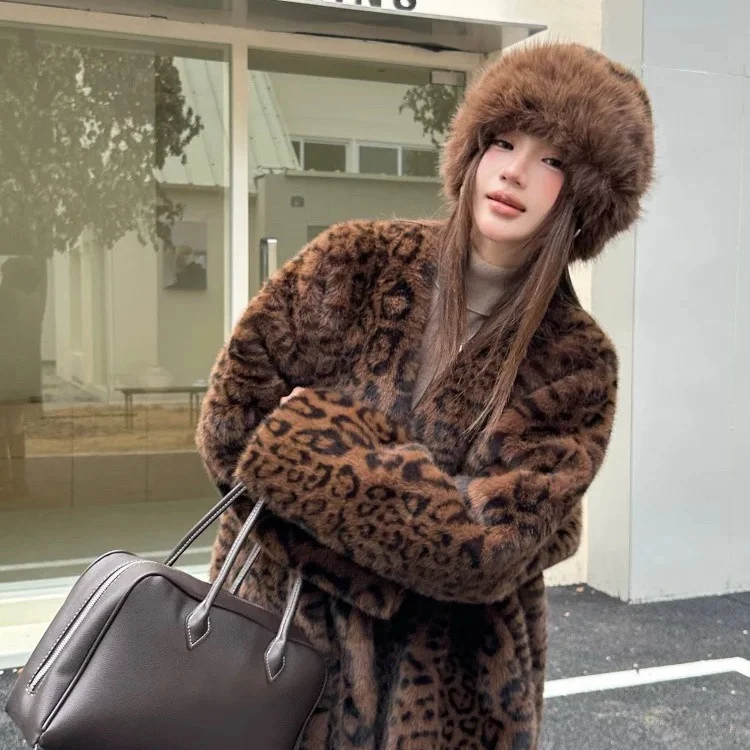 

Ladies' Lazy StyleLoose Fit Fur Coat Coat Colorful Leopard Print Warm Autumn Winter Outerwear No Button Design Cuff Flip Feature