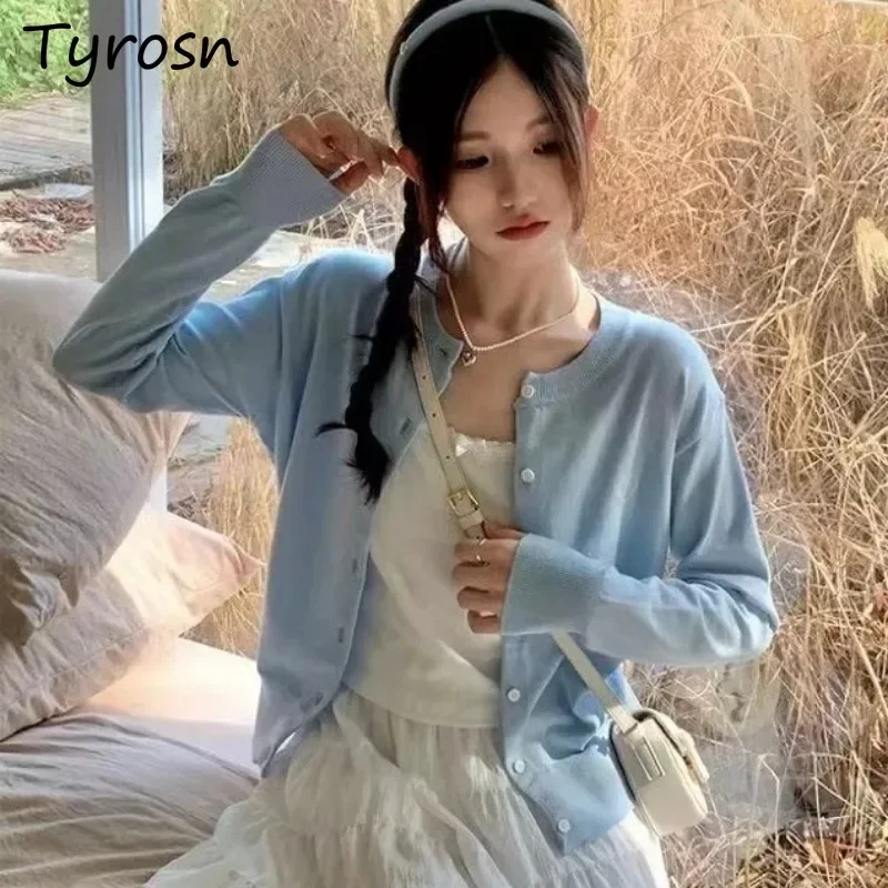 

Укороченный кардиган для женщин, милые однобортные вязаные свитера с круглым вырезом для девочек, универсальный дизайн с длинными рукавами, модный новый повседневный шик