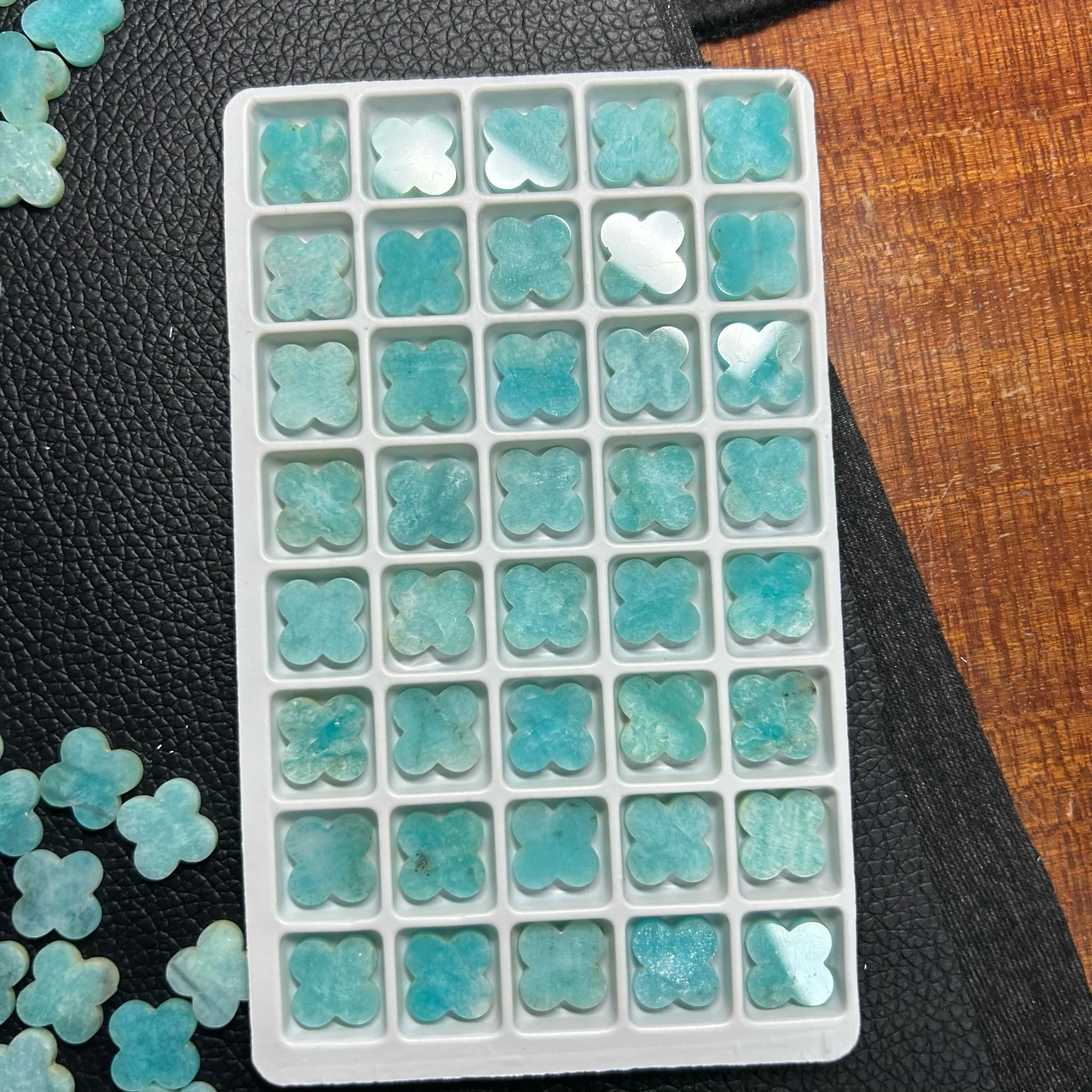 

8mm To 13mm New Popular Color Light Blue Four 4 Leaf Clover 2mm Thickness Stone