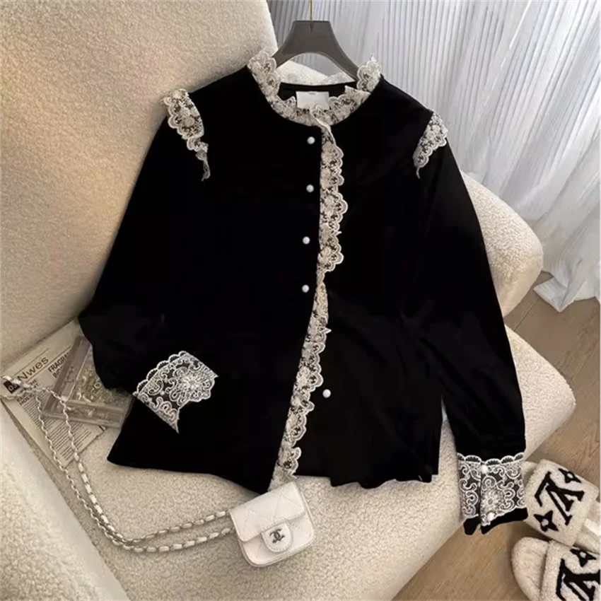 

New Fashion Women Gold Velvet Blouse All-match Female Long Sleeve Button-up Shirt Big Size Sweety Girl Lace Tops For Woman 2531