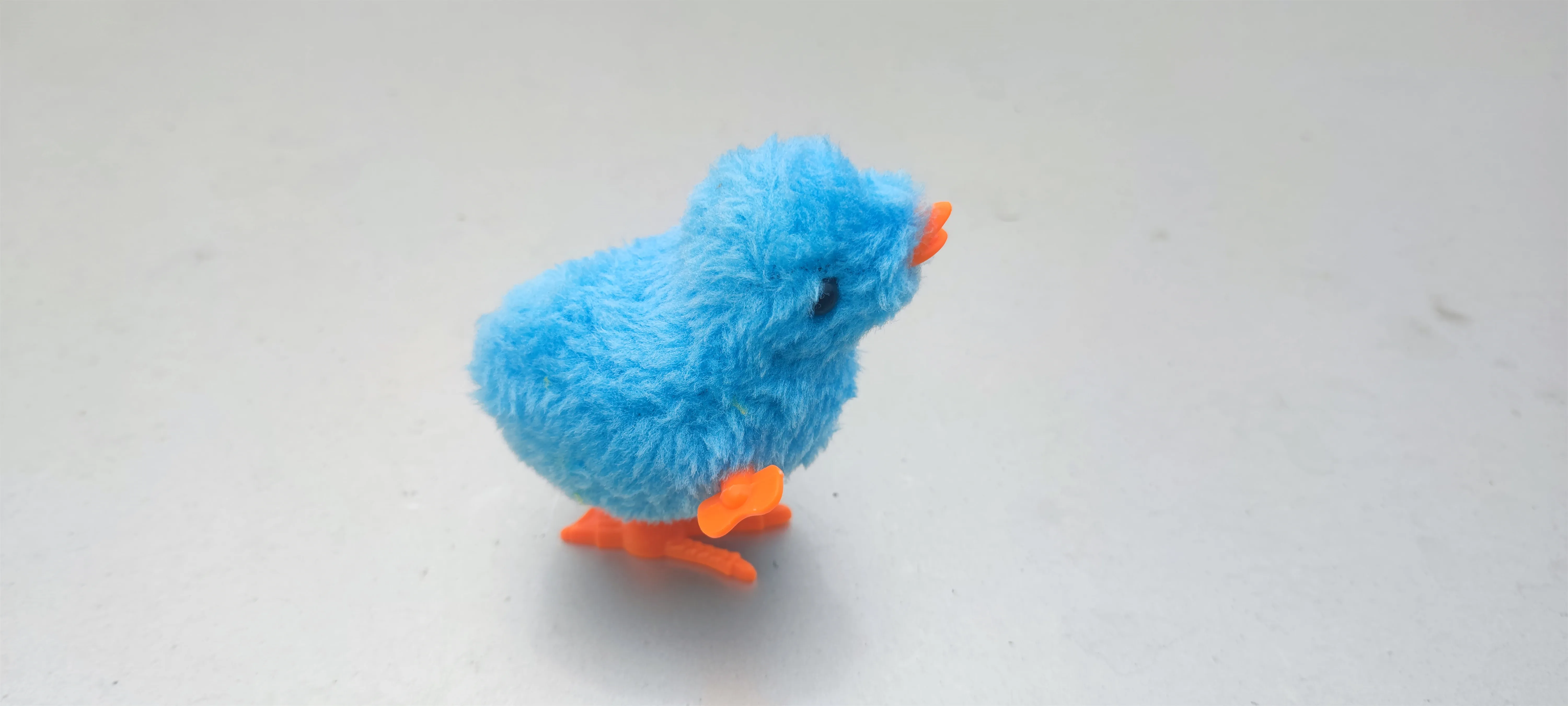 

The Jumping Chick is suitable for babies aged 1 to 3 old