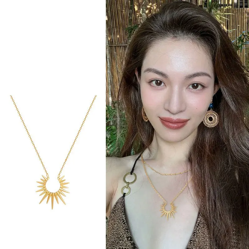 

Temperament Sun Style Women's Light Luxury European and American Style Light Luxury Exquisite Personality Versatile Accessories