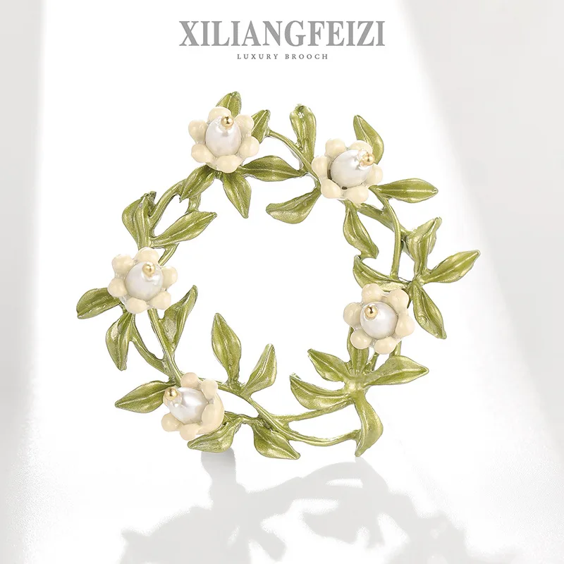 New High-end Vintage Natural Freshwater Pearl Floral Wreath Brooch Forest-style Lily of The Valley Flower Pin