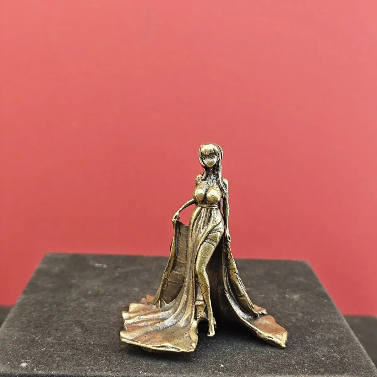 Brass Mini Girl Figurine in Evening Gown, Desktop Decor Ornament for Home/Office, Collectible Miniature Sculpture Statue