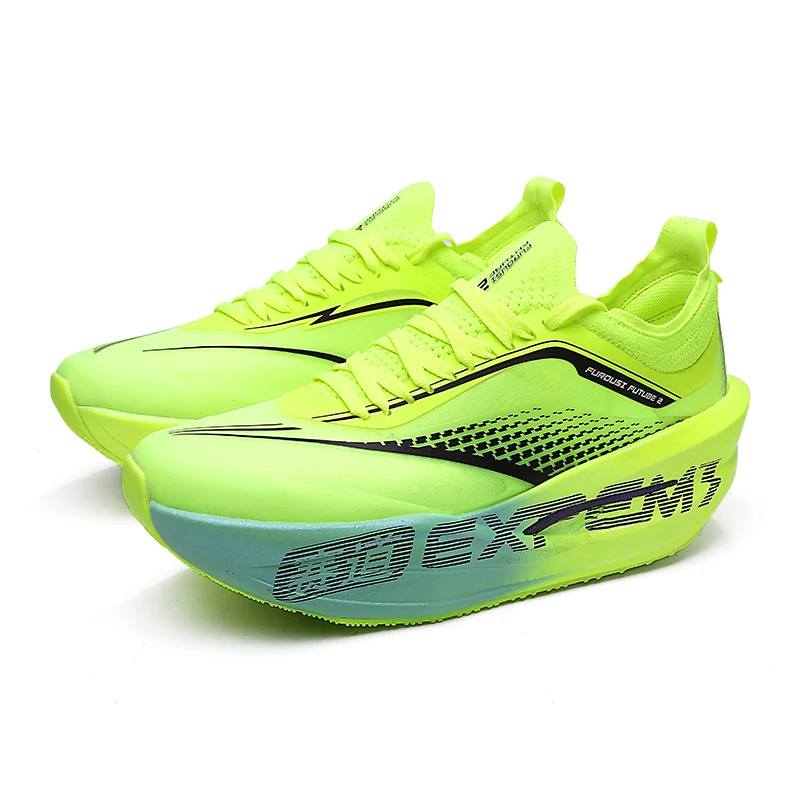 

2025 New Men's and Women's Running Shoes Breathable Jogging Shoes Couples' Lightweight Trainers Unisex Sports Shoes