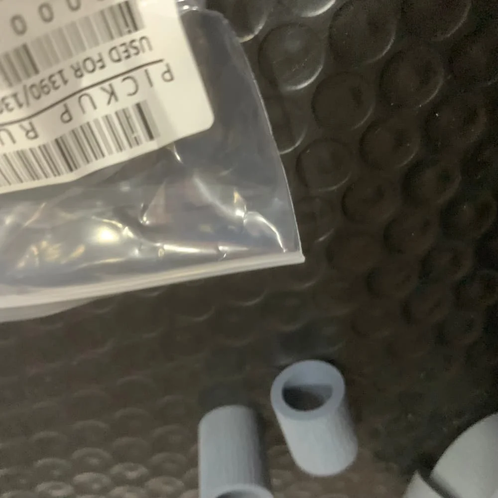 

20 компл. задерживающий ролик для EPSON Stylus Office T1100 B1100 Photo 1390 1400 1410 L1300 L1800 R1900 1500 Вт