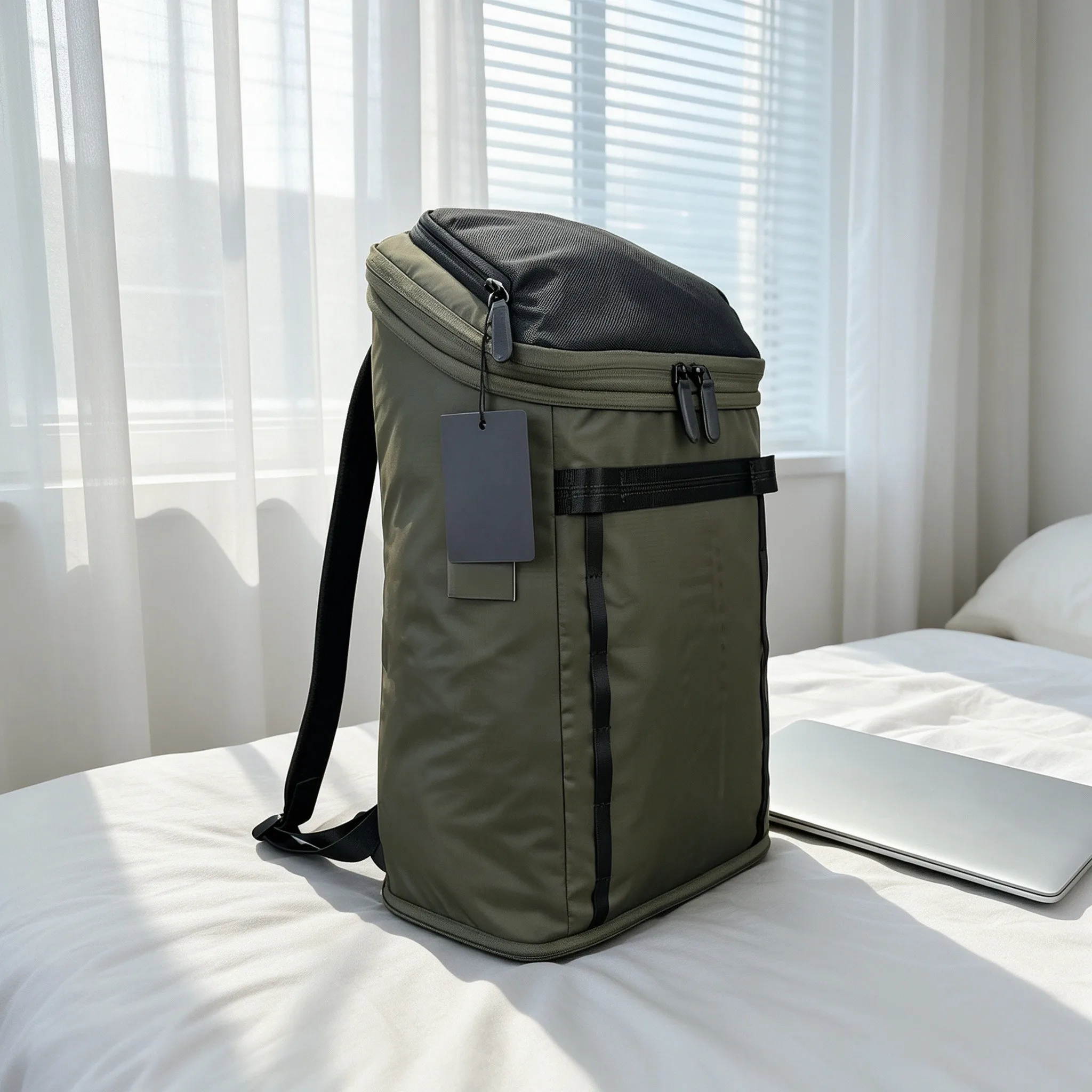 Large Capacity Foldable Backpack for Men, Portable Travel Rucksack for Daily Commute & Business Travel