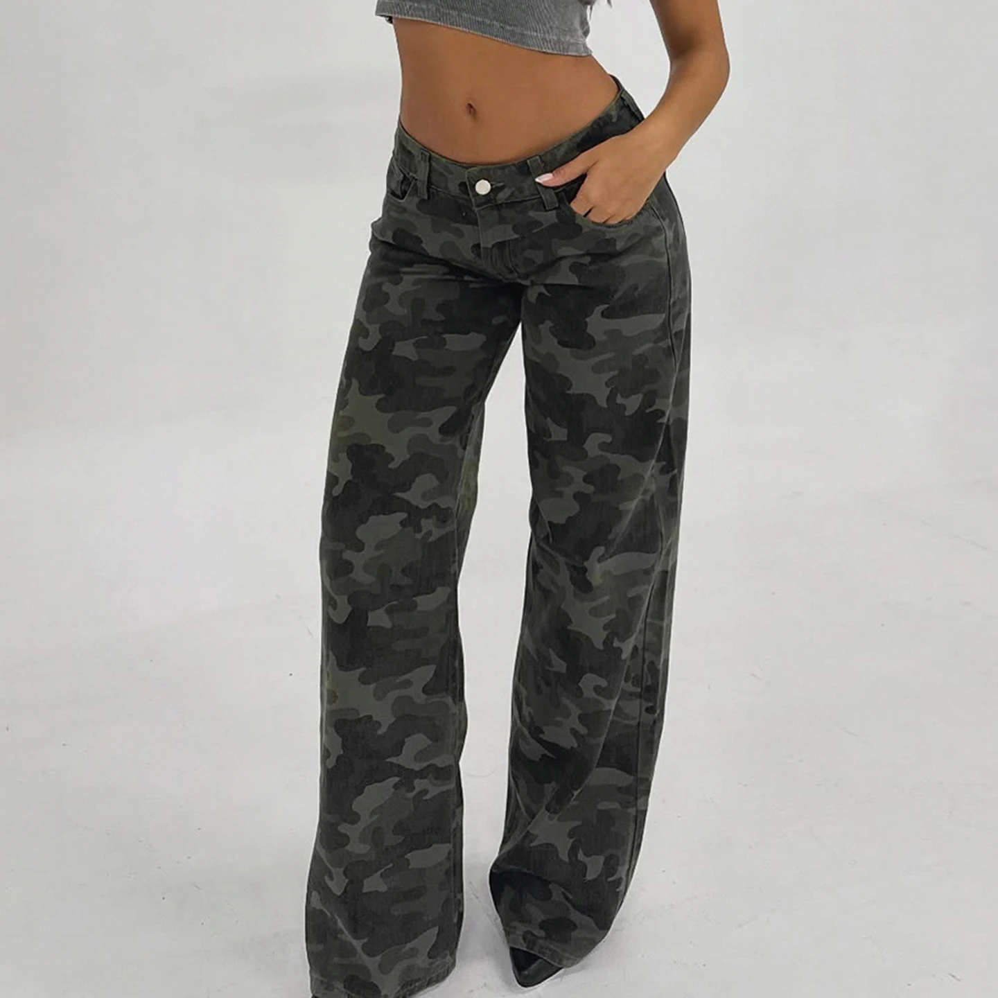 

SUCHCUTE Ретро камуфляжные повседневные джинсы Y2k Уличная одежда Джинсовые брюки с низкой талией Эстетические широкие брюки 90-х годов Модные универсальные брюки