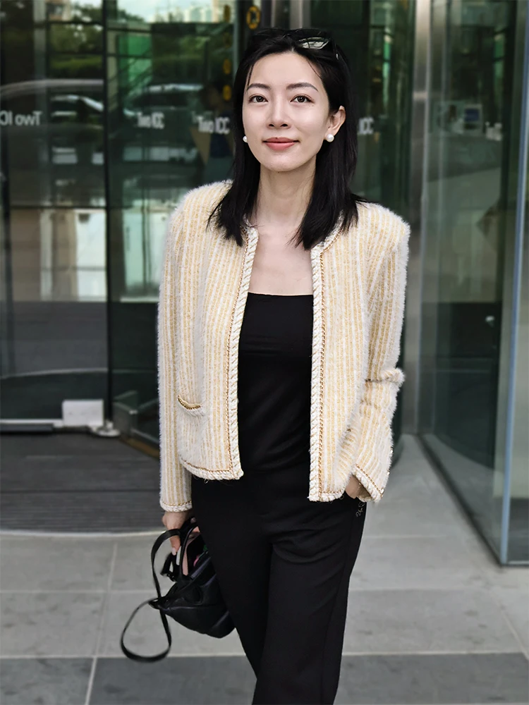 

Ele ZINCCA Scalloped Trimmed Nylon Jaet Striped Pattern Women's ort Outerwear Straight Cut Chain Detail Regular Sve