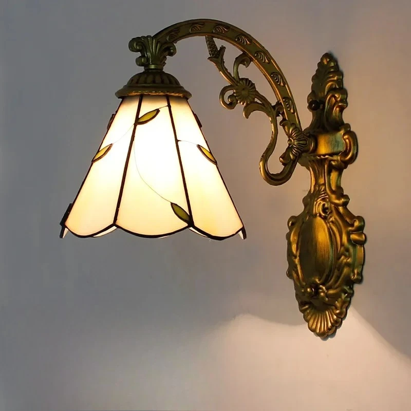 Nordic Tiffany Colorful Glass Wall Lamp Bedroom Bedside Lamp Retro Creative Dining Room Balcony Aisle Staircase Decor Luminaire