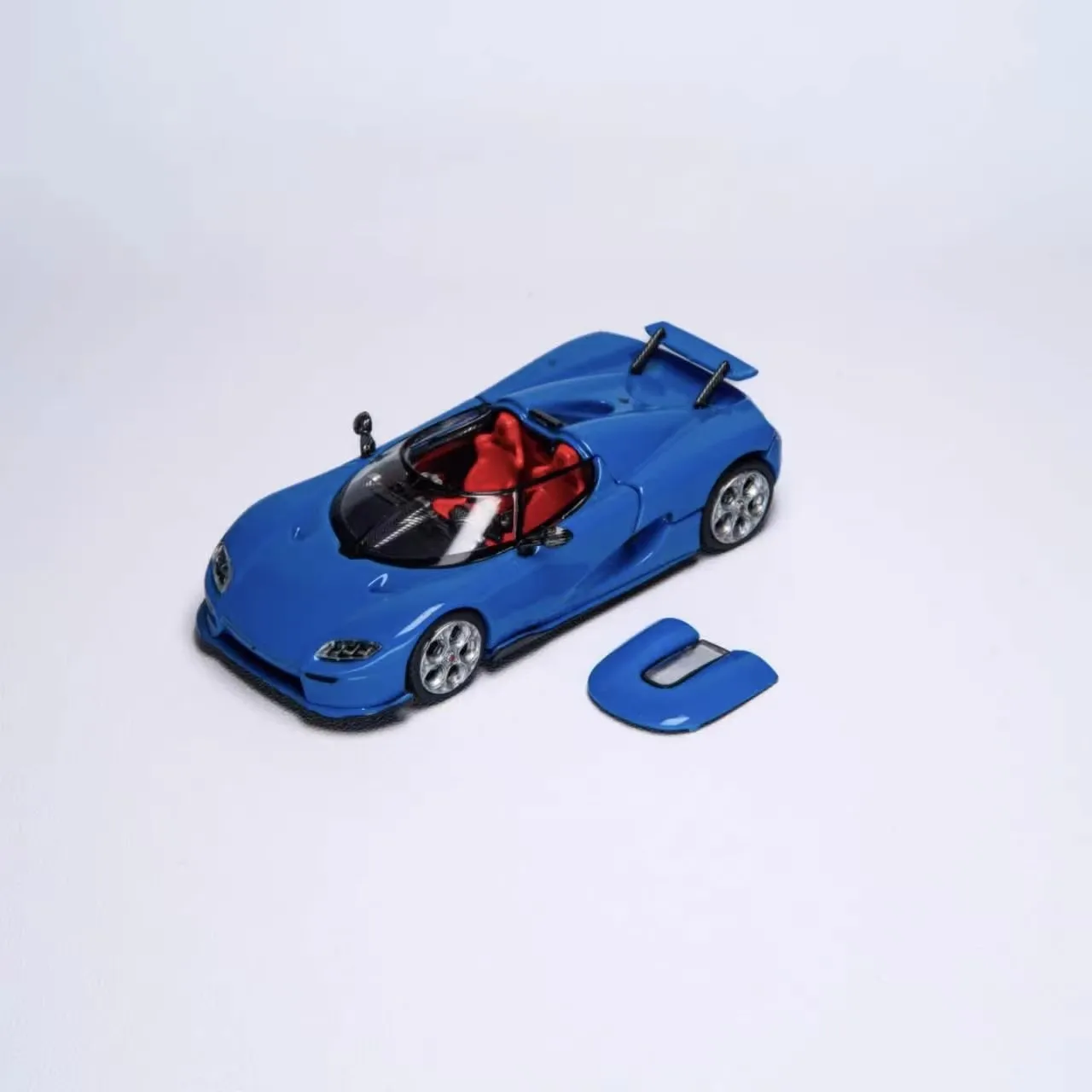 Rhino Model Rm 1:64…